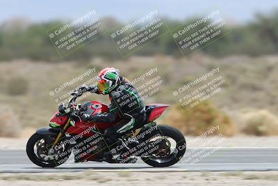 media/May-05-2025-Moto Forza (Mon) [[3c1838c5e5]]/2-B Group/Session 3 (Panning Test Turn 14 Inside)/